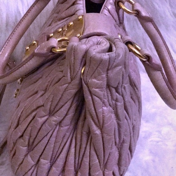 Sale**Miu Miu matelasse nude/Pink Bag - Picture 7 of 9